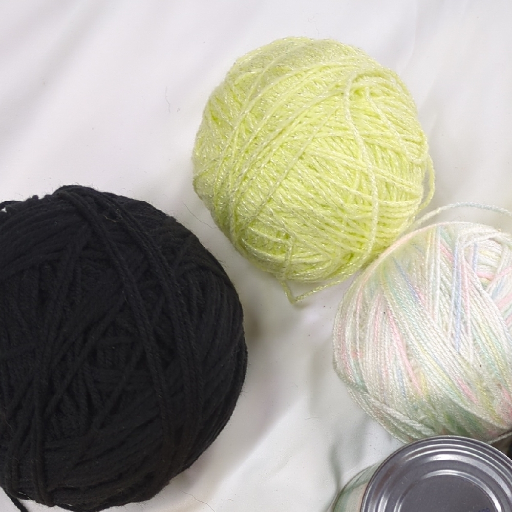 Colorful Yarn Collection - Picture 3 of 5